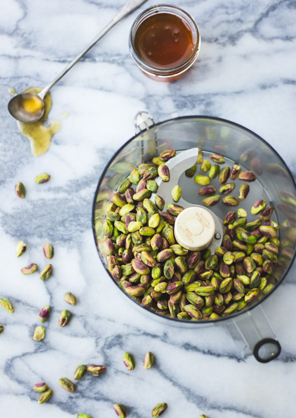 sweetoothgirl:  Raw Chocolate + Pistachio Butter Cups