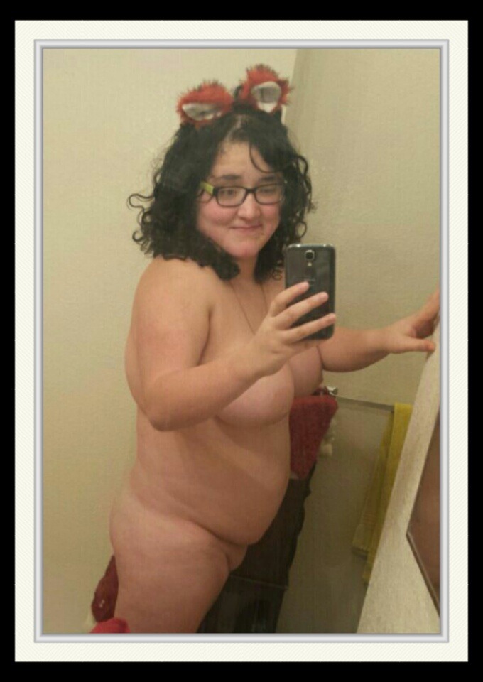 masterlokiandhispreciouspet:  My pet with tail and ears. Isn’t she absolutely beautiful.