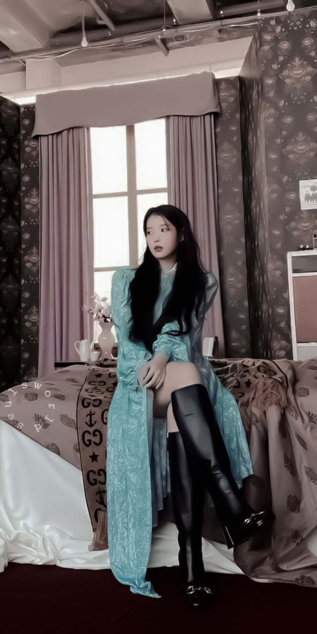 { Solo } IU Lockscreens