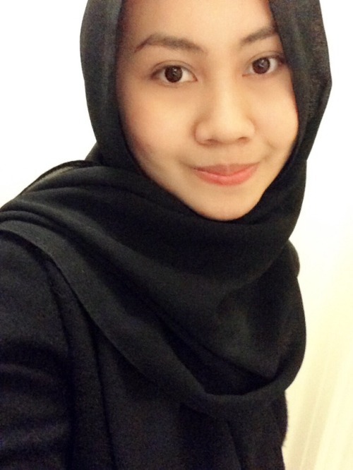 lovehatetragedy: abanglongdil1: ex date from  Damn, love that booty  Mantap siakk