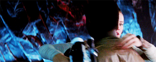 kit-harington:What happened to you? Did he hurt you?