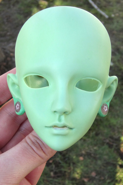The first peek at Brial’s WIP ear gauges.  They are not at all bad for a mod I have never done befor
