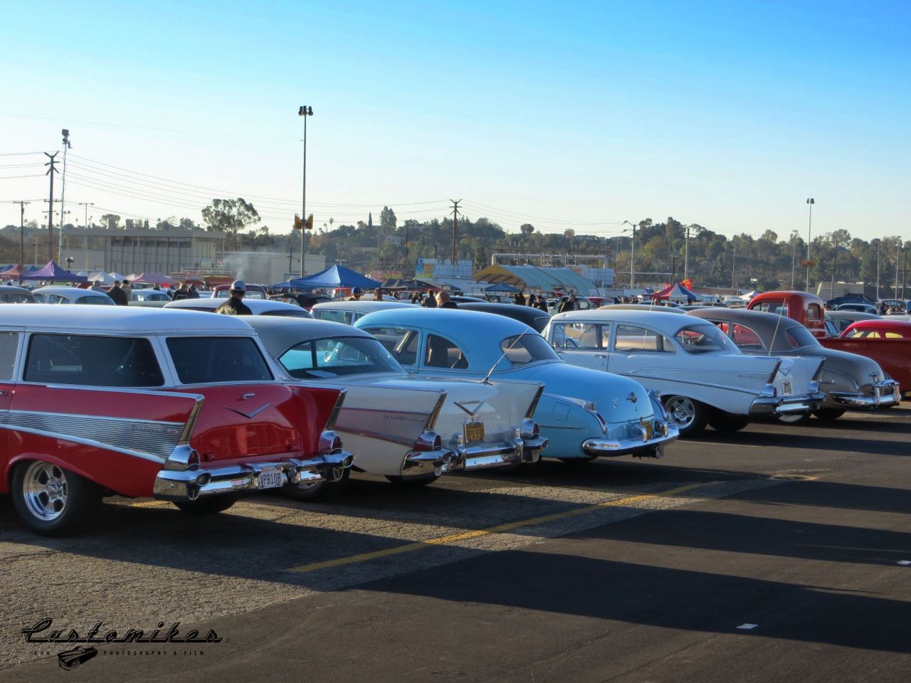 aykaner:  morbidrodz:  Check out this blog for more vintage cars, hot rods, and kustoms