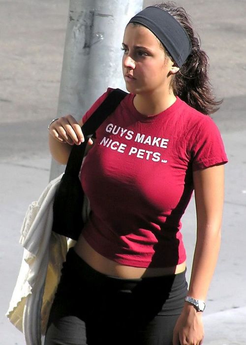 myinnerdomme:  slavetogirls:  That’s the spirit  SO much better than the traditional pet  i need this shirt!