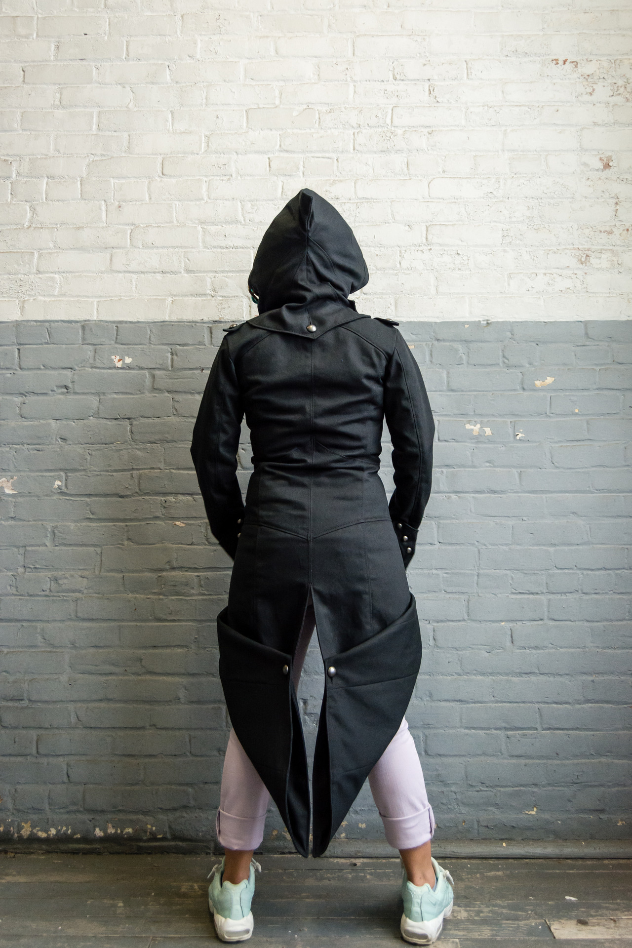 Volante Design - The techwear assassin strikes without hesitation. Dark,  rain-repellent and tactical, the Jounin will help you fulfill your mission  at any hour. → bit.ly/3dSnS5a