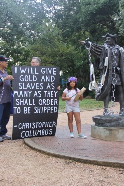 cleophatracominatya:  bitterbitchclubpresident:  citizen-earth:  Decolonization Day 2014 Houston, Texas  (photos by Elizabeth Brossa)  Yes!!!  Why didn’t I know about this? 😕