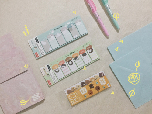 lostlxmb:  2018 new years giveaway! and a thank you for 15k followers! (๑˃̵ᴗ˂̵)و  hi guys!! this new