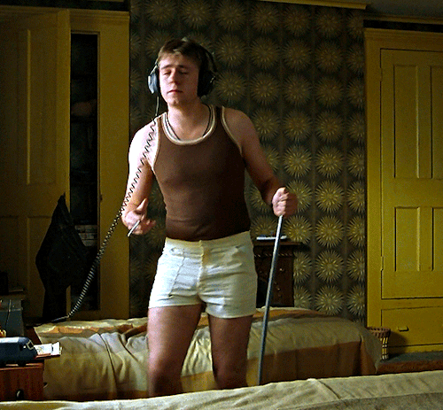 BILLYELLIOT(2000)dir. Stephen DaldryDont Know. Sorta Feels Good. Sorta Stiff And That, But Once I Get