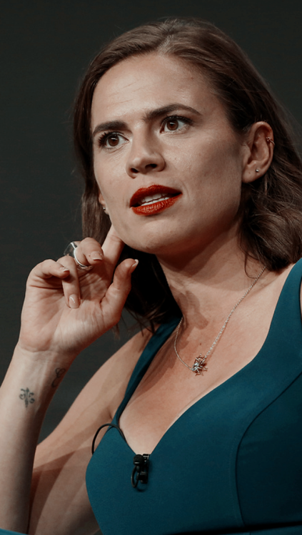 Sex seriesedition:  HAYLEY ATWELL;Like/reblog pictures