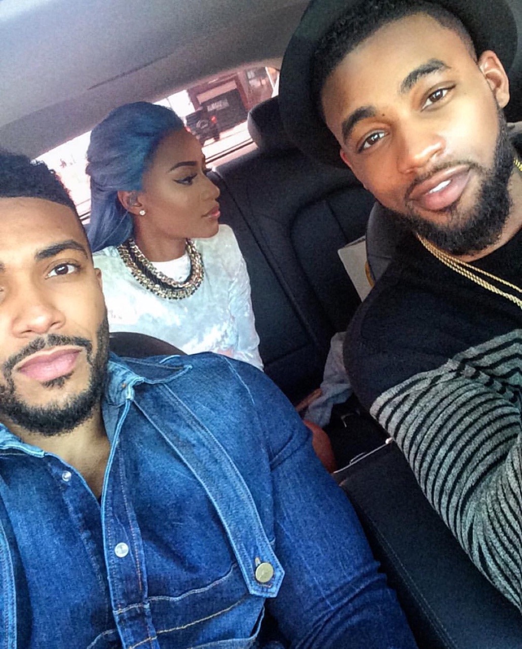 hottestmenontheplanet:  Just some morning relationship goals