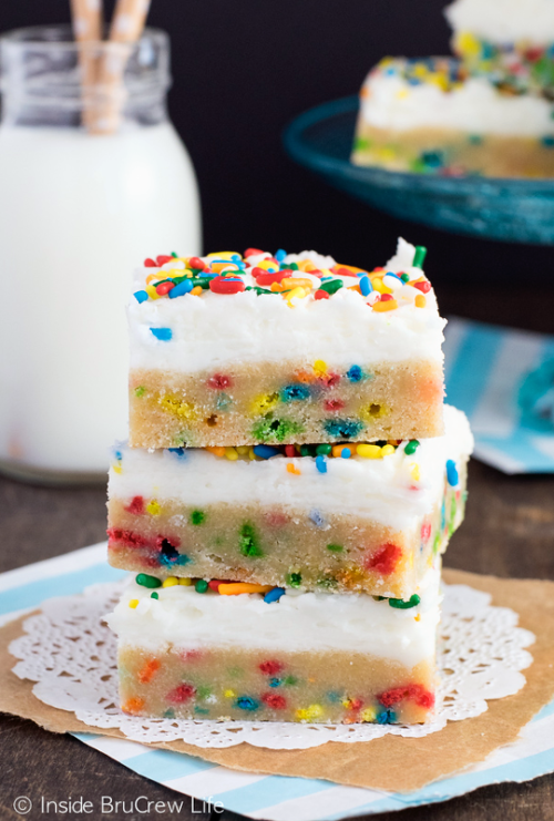 the-food-porn:delicious-food-porn:Funfetti Sugar Cookie BarsFollow us for more awesome food porn!