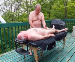 hugebeartx:I so need a massage
