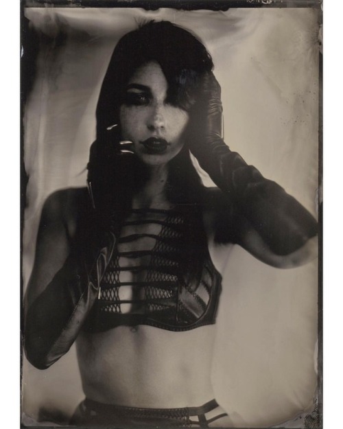 lacunha:@gothlet in @agentprovocateur  —————————————— #dark #goth #tintype #wetplate #collodion #vintage #antique #blackandwhiteisworththefight #largeformat #potd  (at Oakland Tin)