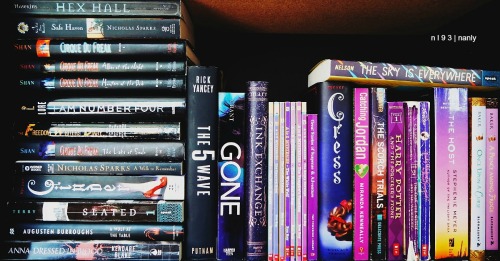 nl93:  rainbow bookshelves // june 12, 2015 