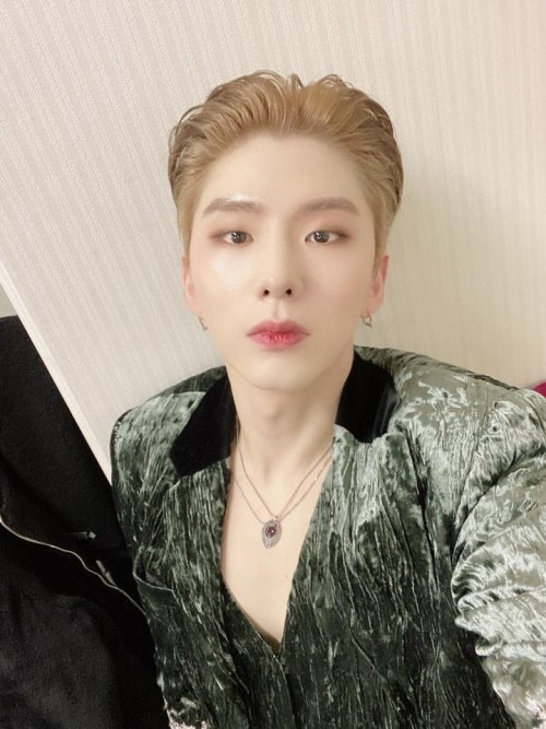 fymonsta-x:@OfficialMonstaX: [#기현] 333