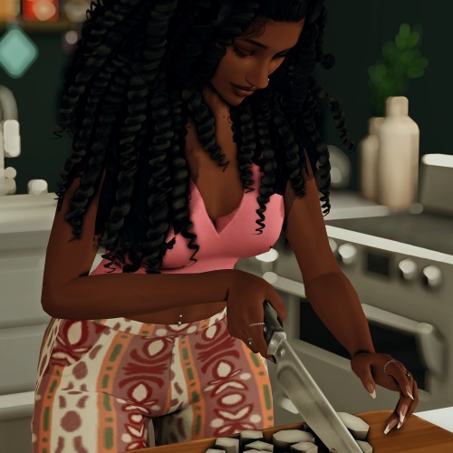 I've Been Playing With A New Sim Named Cressida For A Few Days. She Met Salim Through Cupid's Corner