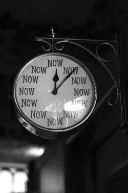 kill-the-clown:  ☯A psychedelic blog …what? Limits, like fear, is often an illusion. ☯