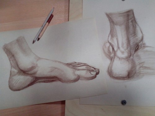 How About Some... Feet? =D