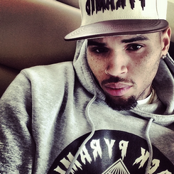 kellikrazybreezy:  karruechedits:  styleizbabe-deactivated20210430: Chris Brown -