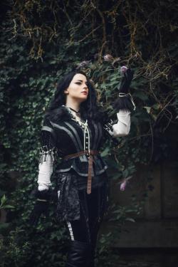 cosplay-galaxy:Yennefer of Vengerberg by