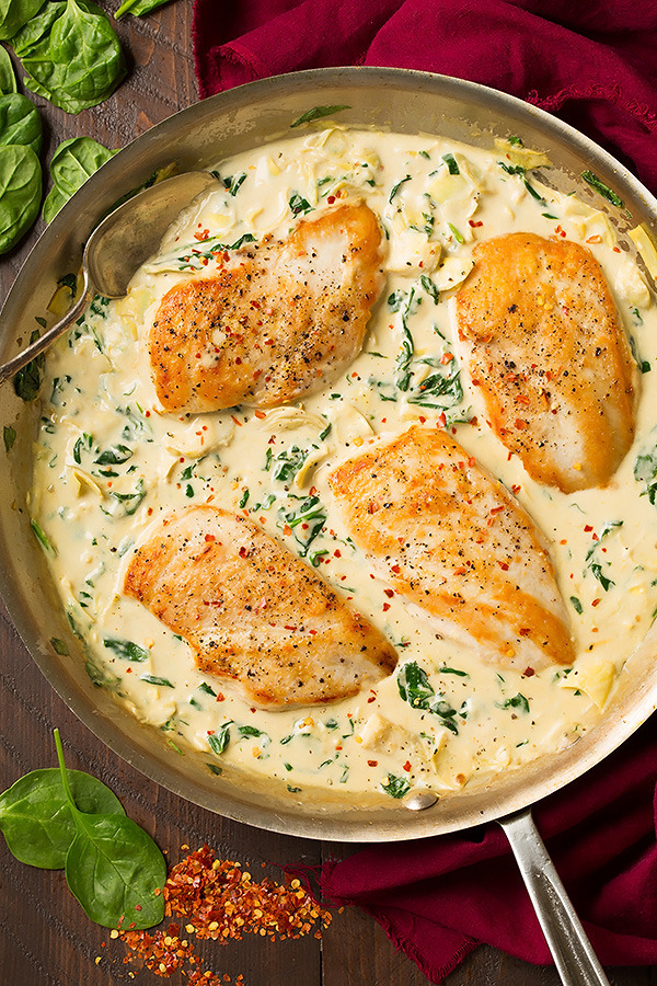 foodffs:  Skillet Chicken with Creamy Spinach Artichoke Sauce Really nice recipes.