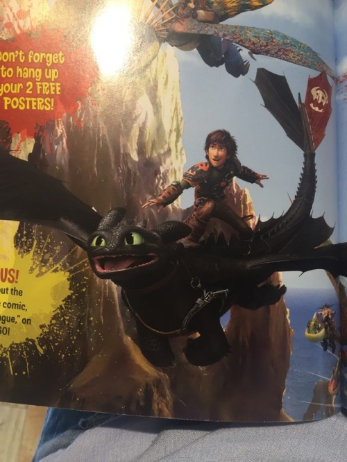 atdragonsedge:Apparently Hiccup surf’s on Toothless which is amazing