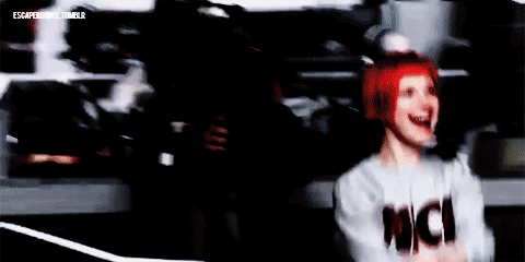istillloveparamore:  hayley williams ending wars in one movement  &ldquo;be