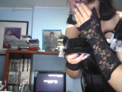 scarletshanoa: me gothic ^^
