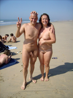 memoria de un día en la playa naturista http://blogzen00.tumblr.com/