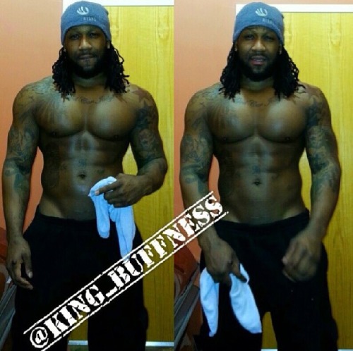 loveblkmen:  dcnupe:  🏆  He can get it
