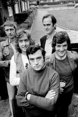 vintagemarlene:  zestyblog: Monty Python