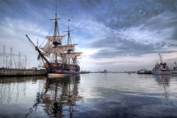 hms-surprise:  Sailing ship Götheborg in Den Helder. (by Lumperjack)