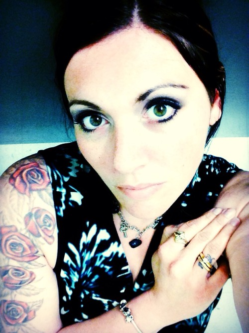 Wishing everyone, Peace, Love &amp; Happiness&hellip;Hope y'all are enjoying my blog&hel