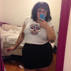notquiteapinup:  I bought a crop top, you guys. So. That’s a thing now.
