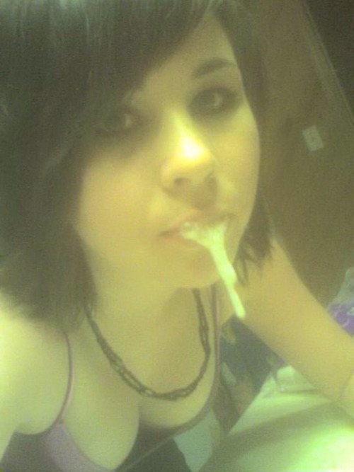 Sexy emo girl blowjob