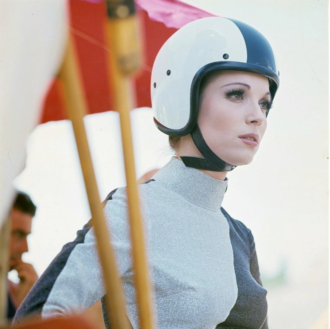 thechemistryset:  Elsa Martinelli, Come imparai ad amare le donne martinella, 1966(Photographs: