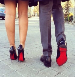 chanel-and-louboutins:  ★