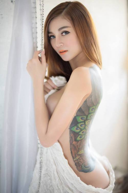 s3xy-asian:   Thai girls ♡   porn pictures