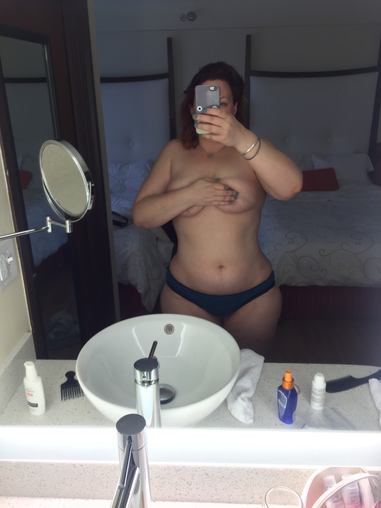 omganniephanny:  I’m still running my big sale!!  $10 for snapchat $25 for all