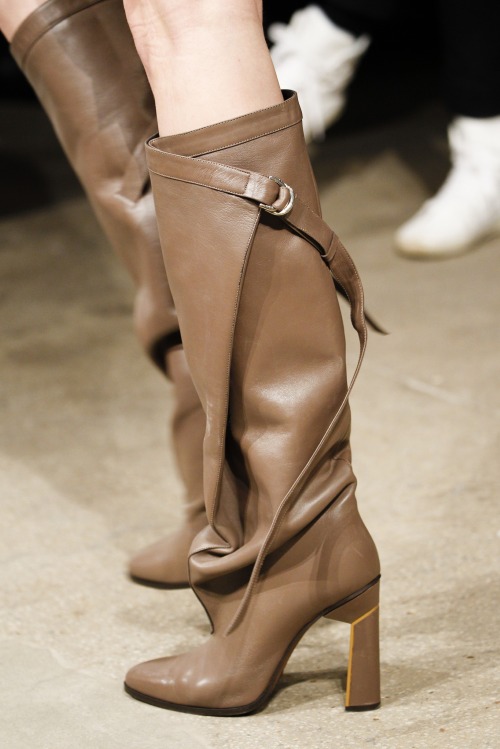 whore-for-couture: oncethingslookup: Derek Lam Fall 2014 RTW Haute Couture blog :)