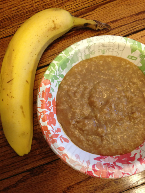 Snackers!!! Chocolate oatmeal and naners