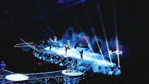 oniongrl:Now performing… Lady Gaga!