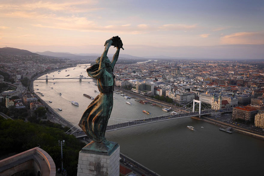 alienbeliever:  Illegal aerial pics taken with a drone, by Amos Chapple