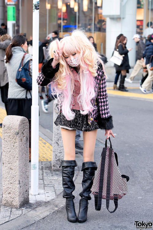 tokyo-fashion: Eye-catching gyaru who we met on the street in Shibuya this week. She went into the 