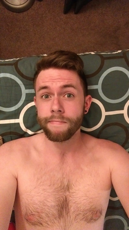 beardsftw:  saucybutts:  Not naked. Kinda.   [[ Follow BeardsFTW! | Tumblr | Facebook | Submit! ]]