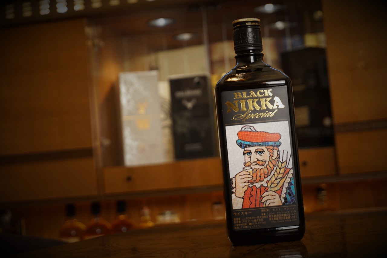 Buy Nikka Black Special Blended Whisky 720ml