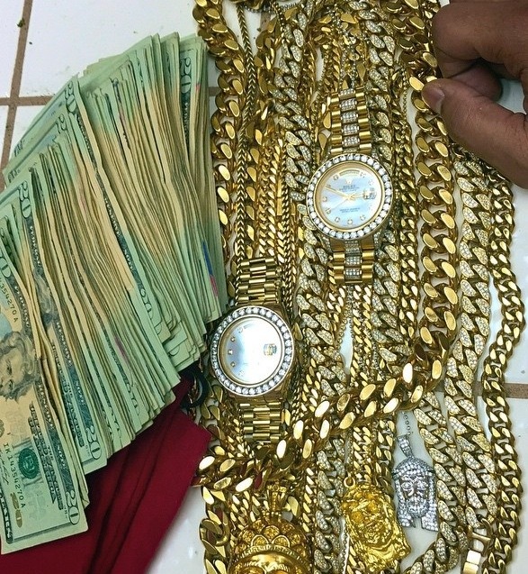 MONEY BAG BOYS
