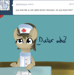 vixyhoovesmod:  asknurseturner:  Featuring the lovely Kryptfoal.  krypt.. what are you doing XD lol  X3!