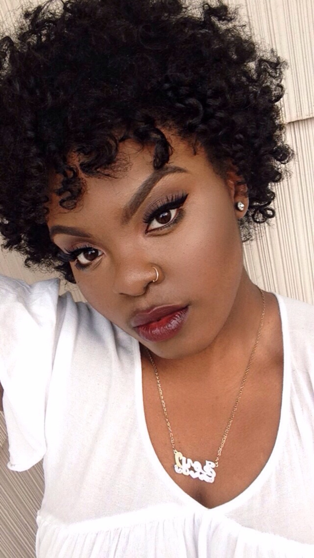 joynavon:  Should I post this hair tutorial or nah? 🤔  Instagram Youtube Snapchat: