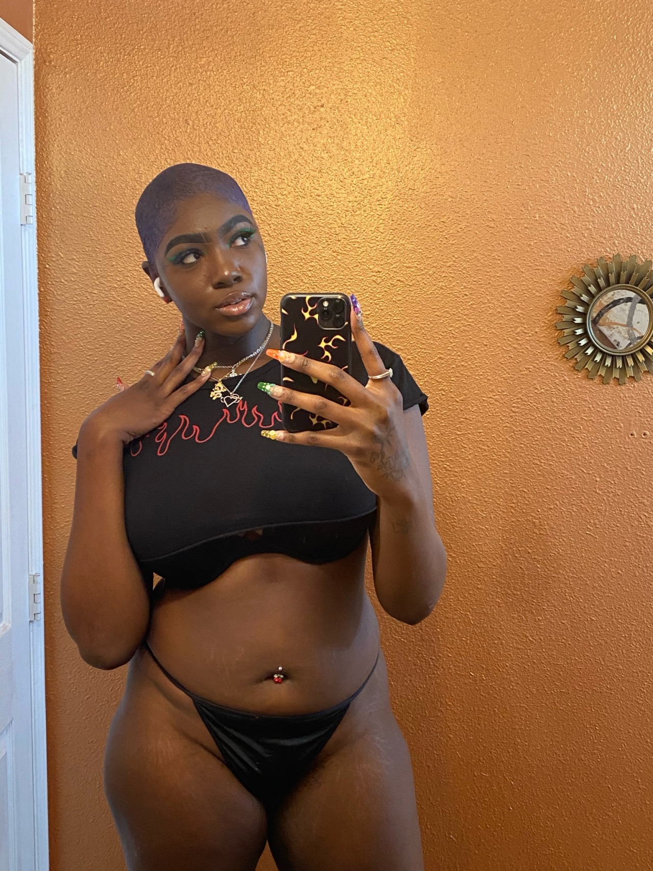 jamaicanamazon:🍒 🤤🤤🤤